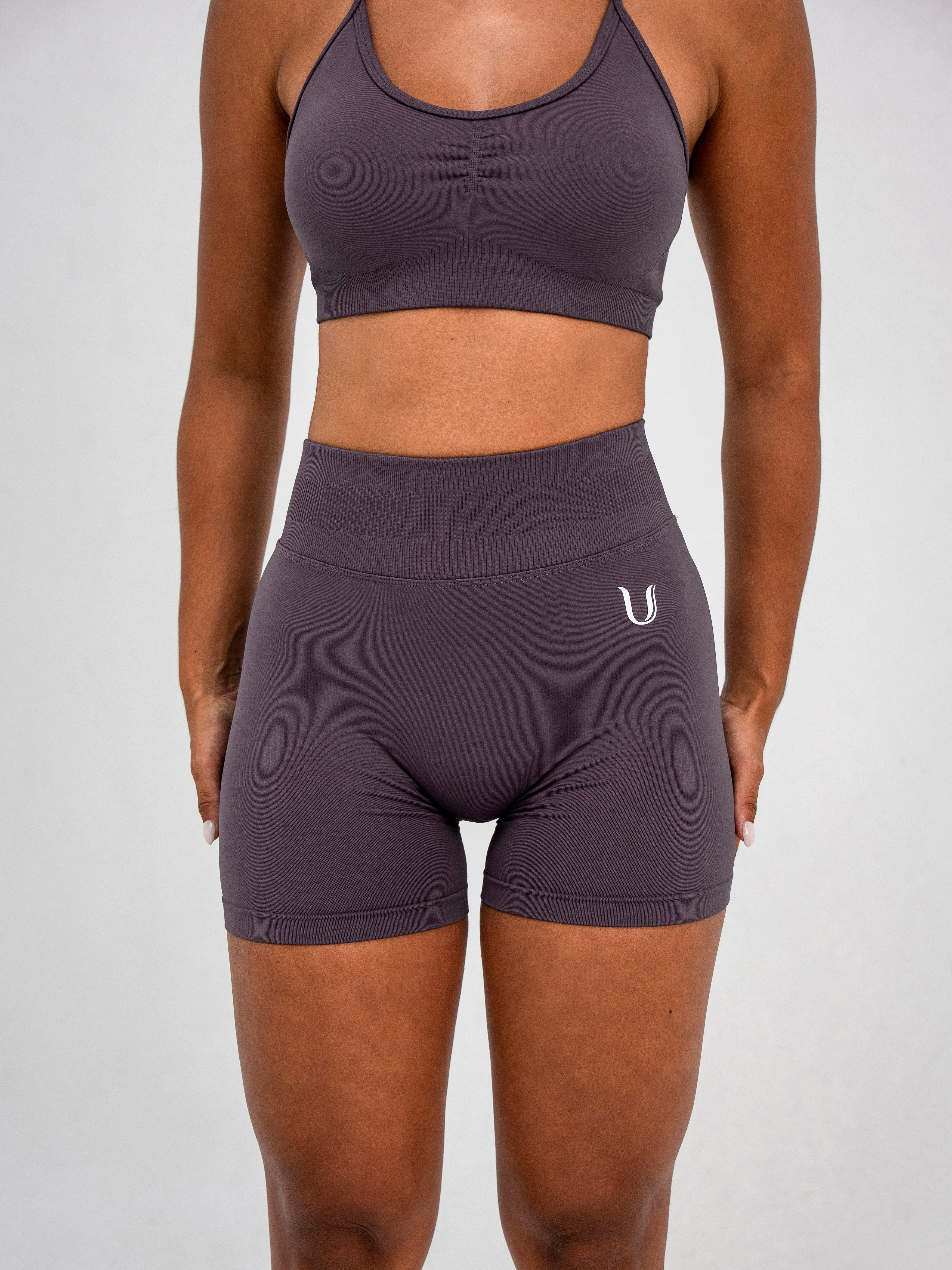 Luna | Premium Seamless Scrunch Short - Oudpaars