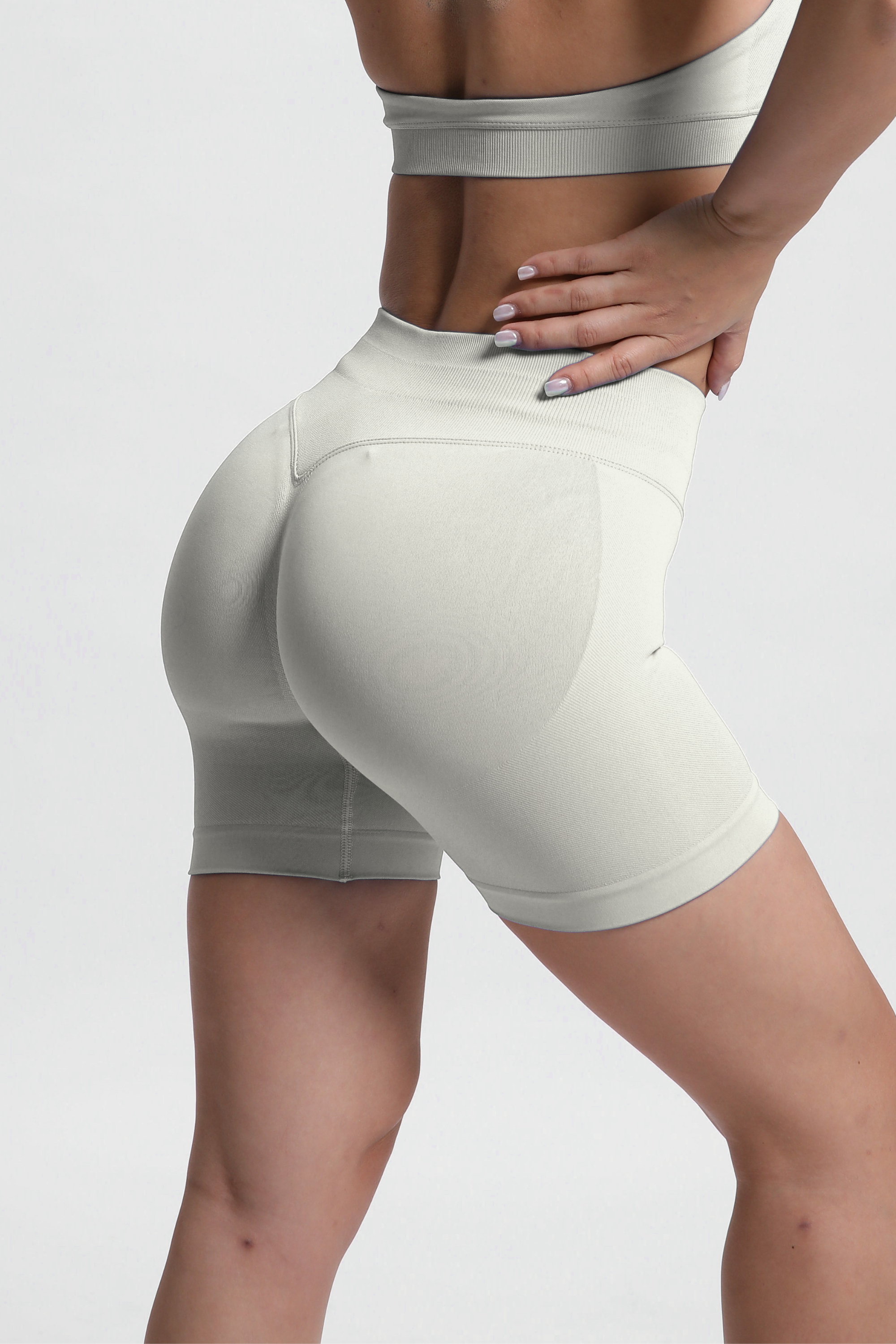 Beau | Premium High Performance Scunch Short - Ivoor