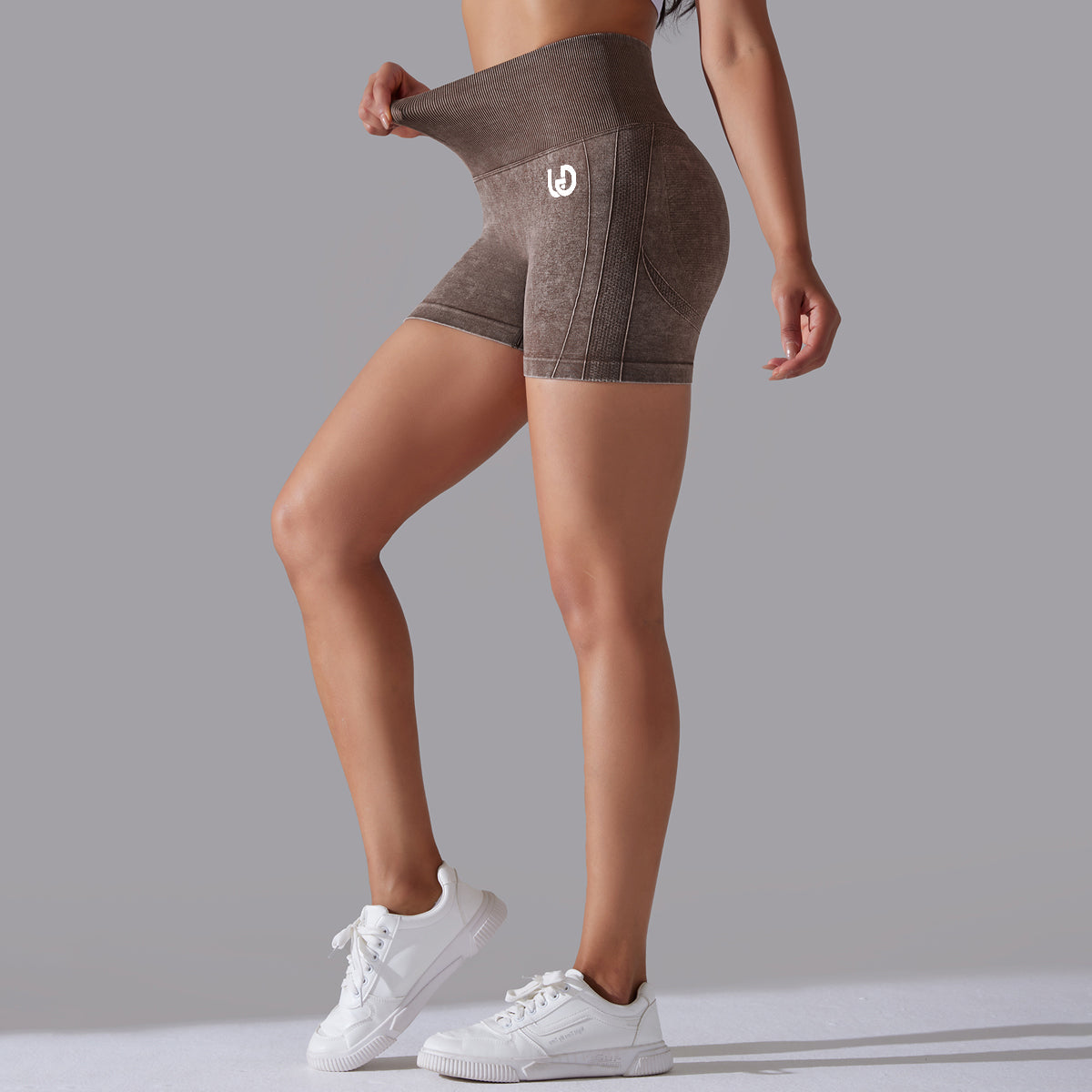 Jane | Shorts Scrunch - Braun