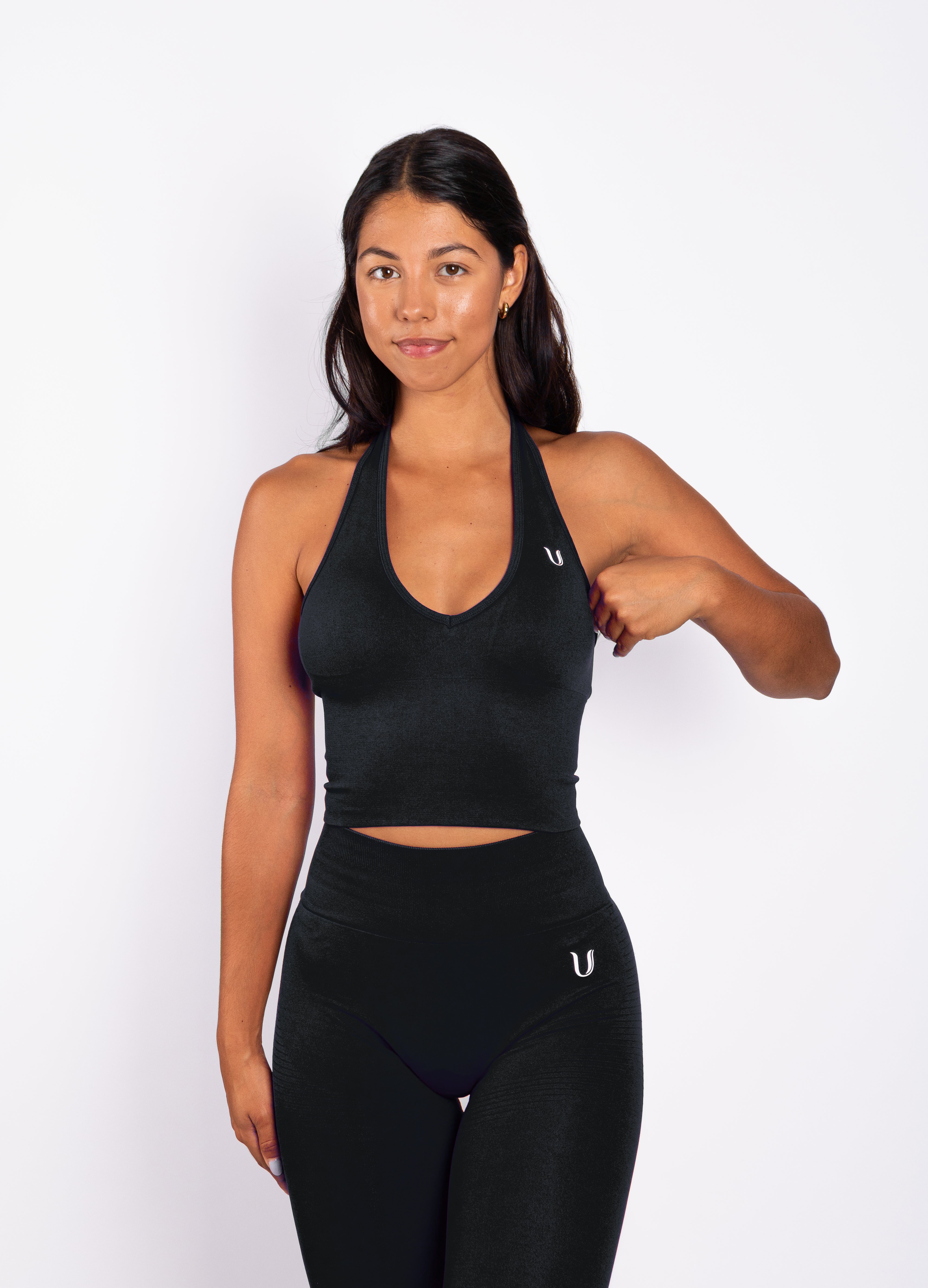 Bibi | Geribde Naadloze Halter Top – Zwart