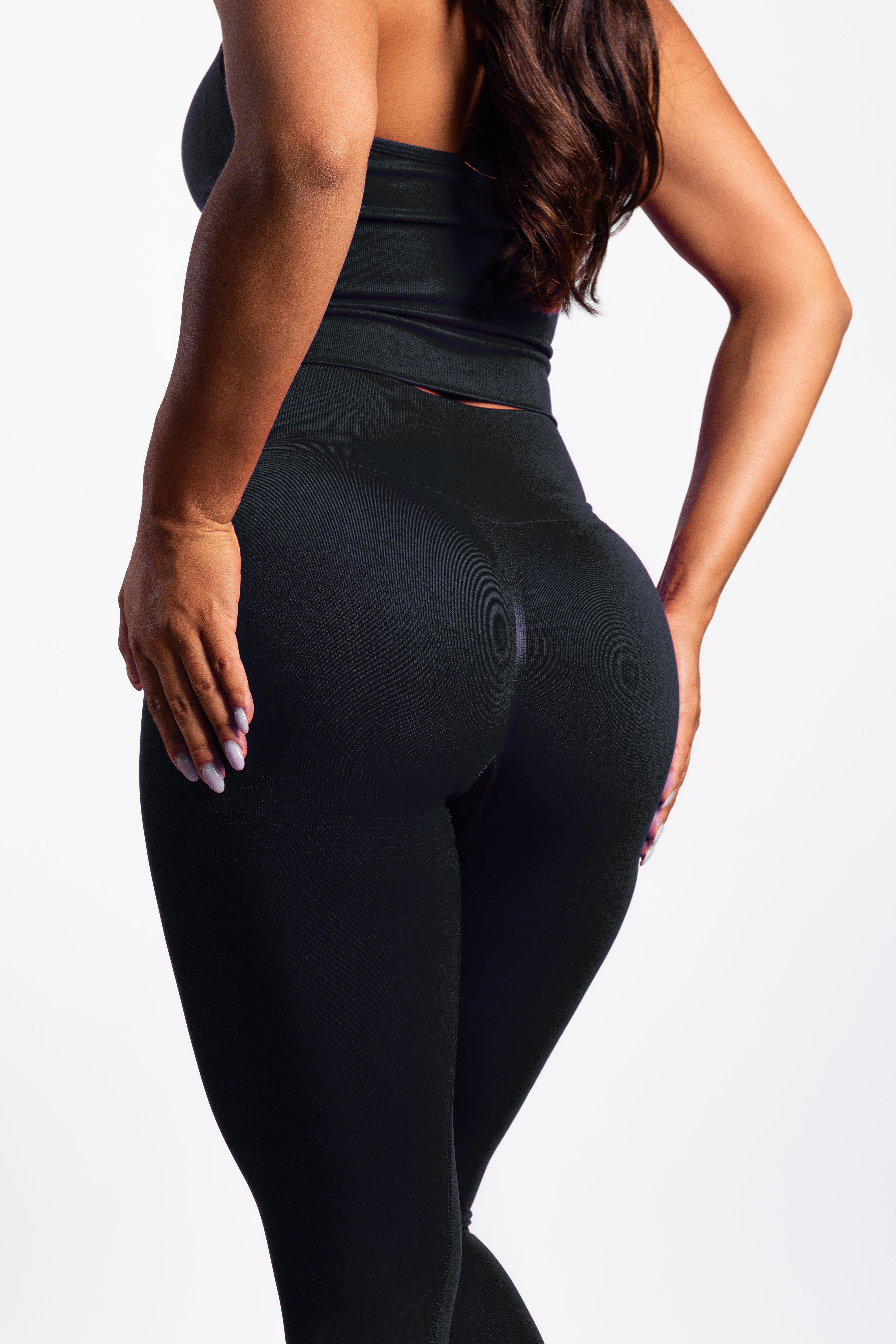 Bibi | Geribde Naadloze Legging – Zwart
