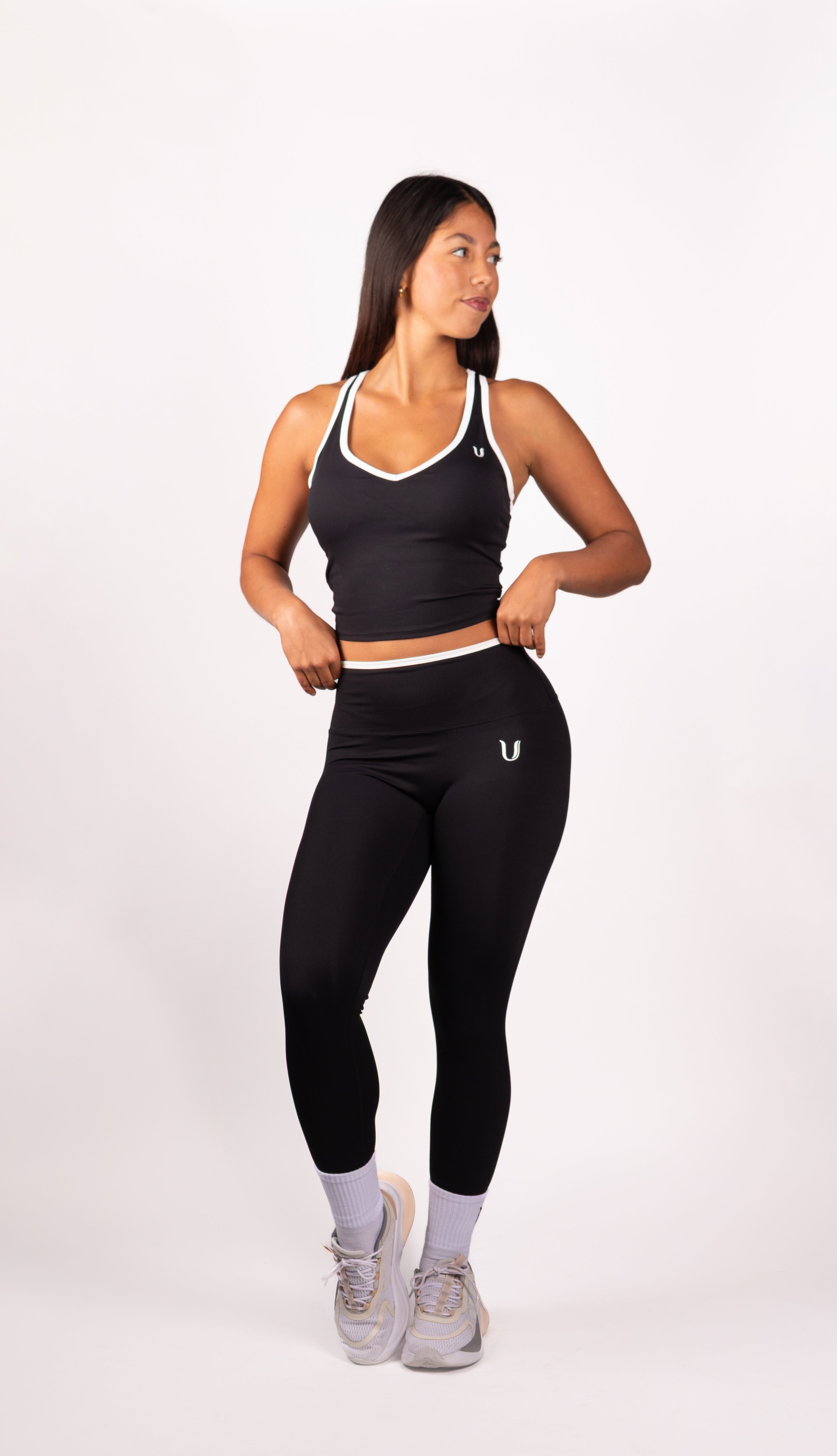 Ivy | Performance Top – Zwart